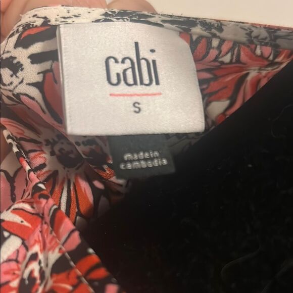 CAbi Small #5730 Floral V-Neck Blouse in Red and Black    
A - Picture 2 of 7